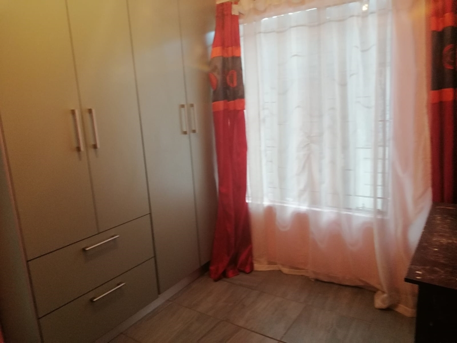 To Let 4 Bedroom Property for Rent in Tlhabane West North West